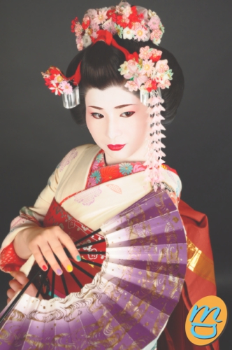 舞妓　変身