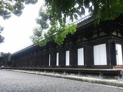 蓮華王院三十三間堂　京都　舞妓